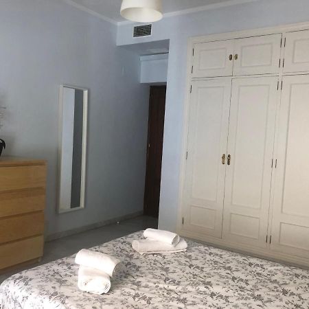 Santa Ana - Palacio Del Infantado Sewilla Zewnętrze zdjęcie